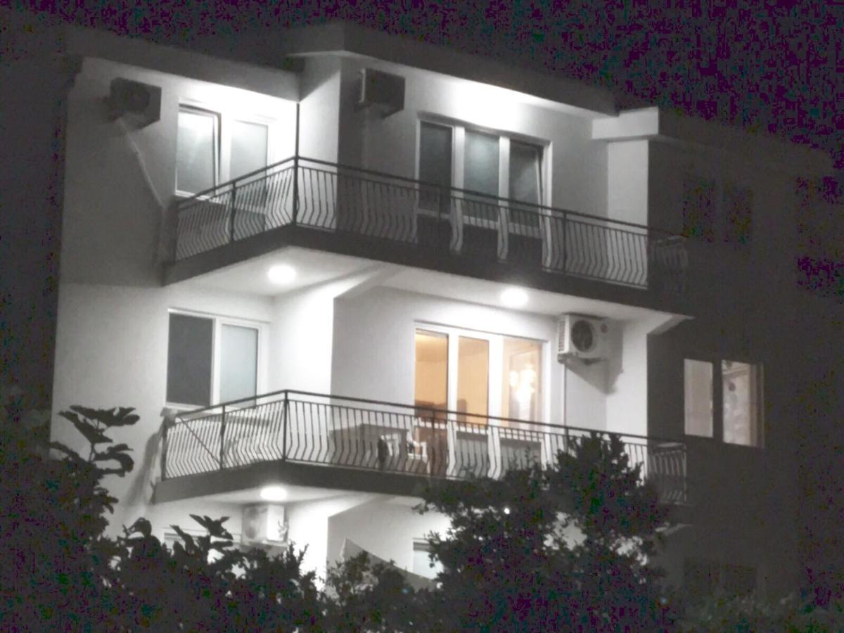 Kasneci Apartments Улцин Екстериор снимка